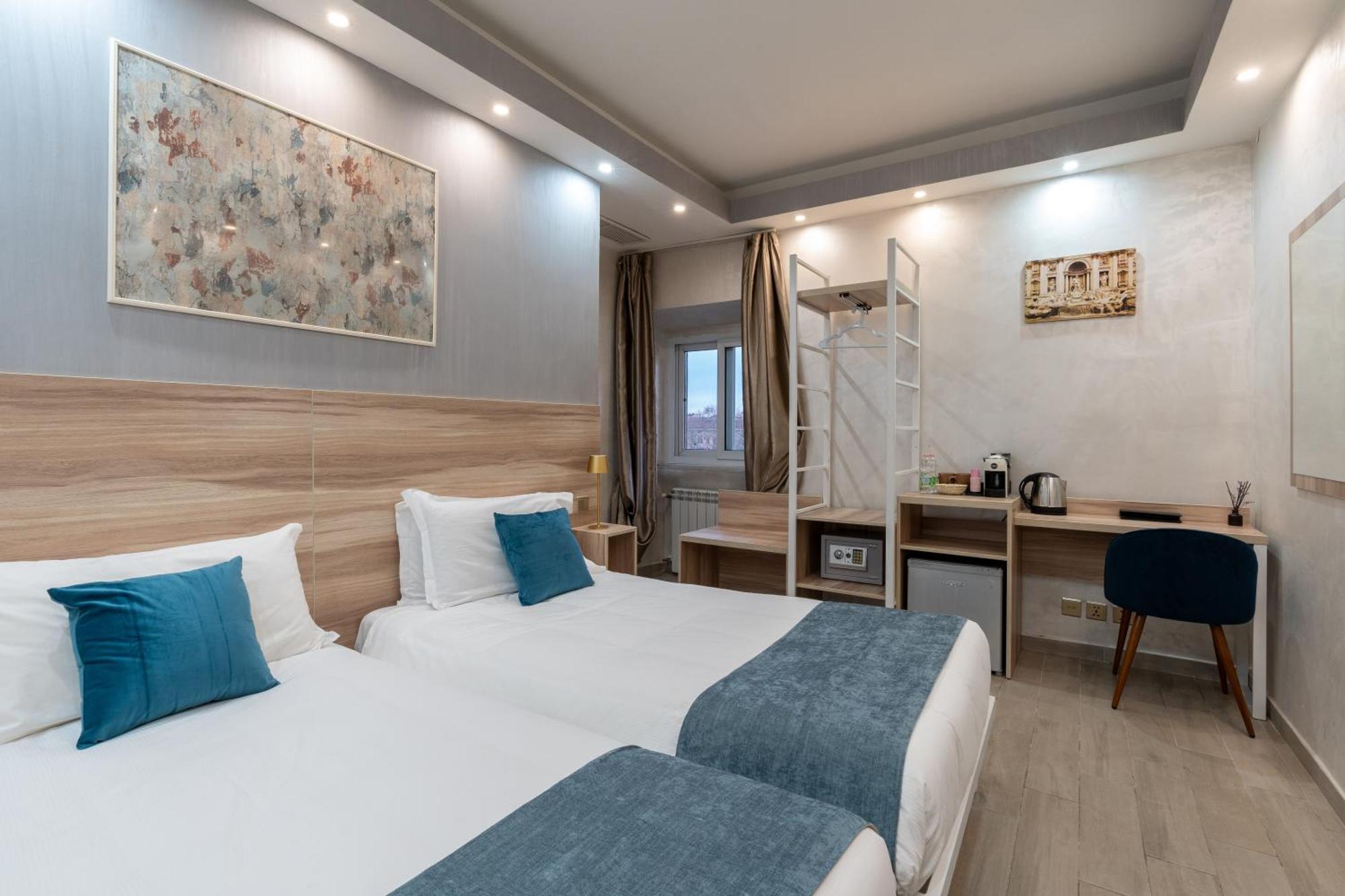 Leone D'Oro Guesthouse - Close To Piazza Vittorio Рим Екстер'єр фото